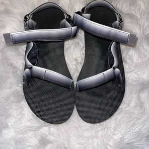Teva Womens Sandal Size 11 Original